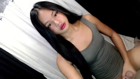 hi follow me its ALTHEA  online show from 15, 7, 2026