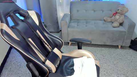 Snapshot of prvncessa_10 chatting on 27, 12, 2024    INDEPENDENT MODEL online show from 27, 12, 2024