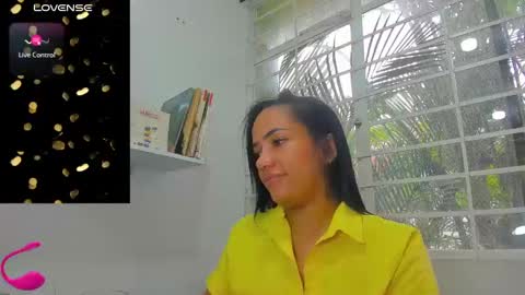 psique_naughty2 online show from 5, 3, 2025