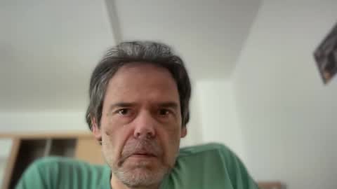 Snapshot of psychoted chatting on 24, 5, 2026 Basti or Baaaaasti online show from 24, 5, 2026