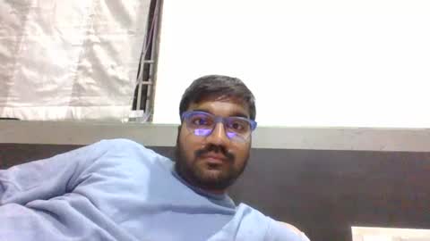 Snapshot of ptl1711 chatting on 28, 2, 2025 ptl1711 online show from 28, 2, 2025