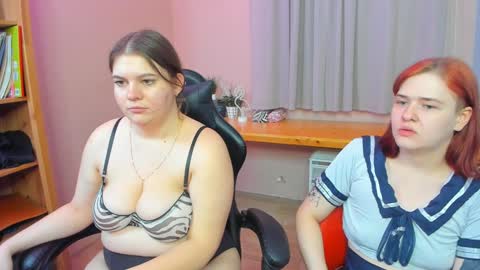 Snapshot of puffetish chatting on 23, 12, 2024 Jenna online show from 23, 12, 2024