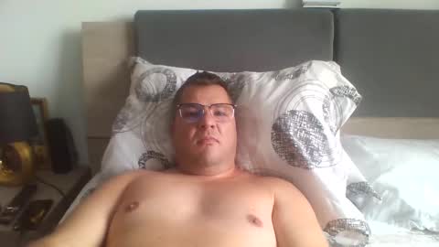 Snapshot of pulifrici1 chatting on 13, 10, 2025 pulifrici1 online show from 13, 10, 2025