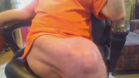 pulltoy1 online show from 6, 1, 2026