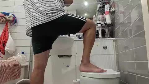 Snapshot of pulpdiction2 chatting on 12, 10, 2025 Pulp online show from 12, 10, 2025