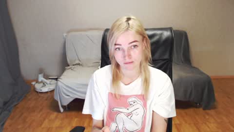 Polly online show from 17, 12, 2024