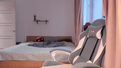 Alisa  lack of vitamin D  online show from 1, 12, 2025