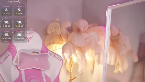 constant schedule Wednesday  Friday  Saturday  Sunday  The Rosemarie online show from 15, 10, 2025