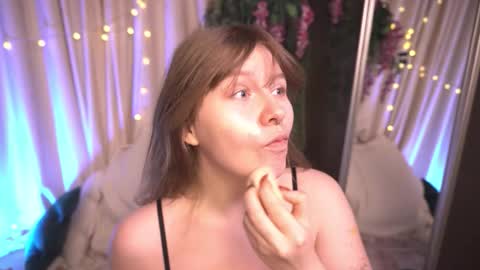 constant schedule Wednesday  Friday  Saturday  Sunday  The Rosemarie online show from 16, 1, 2026