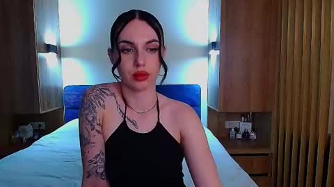 Snapshot of pure_temptation_j chatting on 5, 7, 2026 Julia online show from 5, 7, 2026