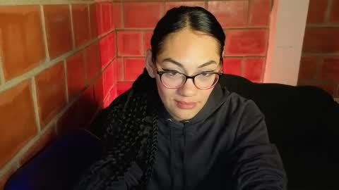 purepleasure25 online show from 5, 2, 2026