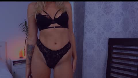 Isabelle online show from 12, 9, 2025