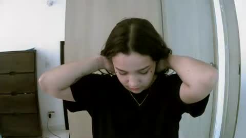 Snapshot of purple_23 chatting on 19, 2, 2026 Lizzy online show from 19, 2, 2026