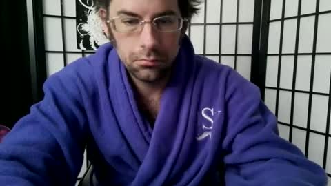 Purple online show from 14, 4, 2026