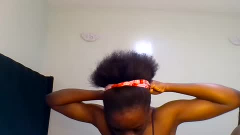 Snapshot of purple_honey2 chatting on 22, 6, 2026 Honey online show from 22, 6, 2026