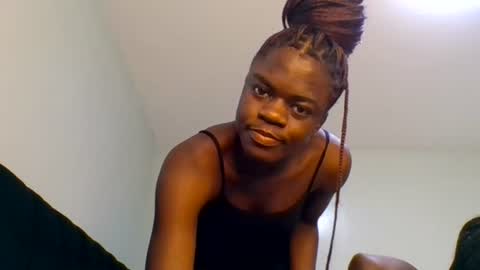 Snapshot of purple_honey2 chatting on 1, 7, 2026 Honey online show from 1, 7, 2026