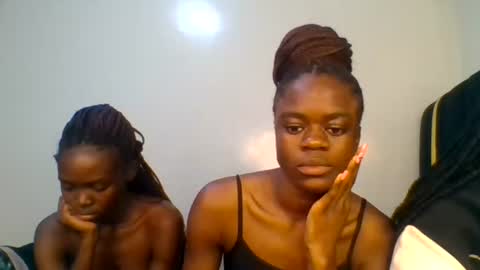 Snapshot of purple_honey2 chatting on 12, 7, 2026 Honey online show from 12, 7, 2026
