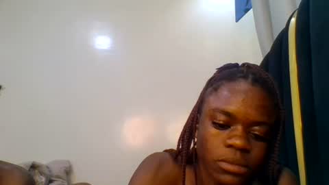 Snapshot of purple_honey2 chatting on 14, 7, 2026 Honey online show from 14, 7, 2026