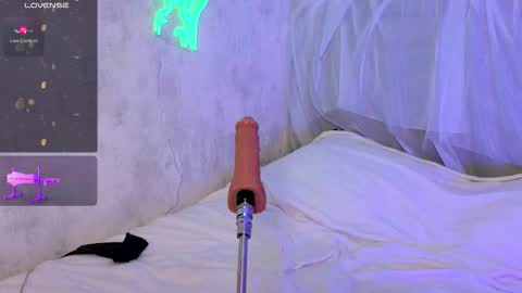 Monica online show from 8, 10, 2025