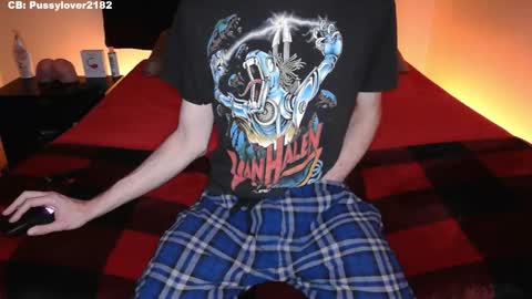 pussylover2182 online show from 26, 10, 2025