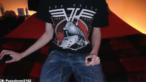 pussylover2182 online show from 18, 12, 2025