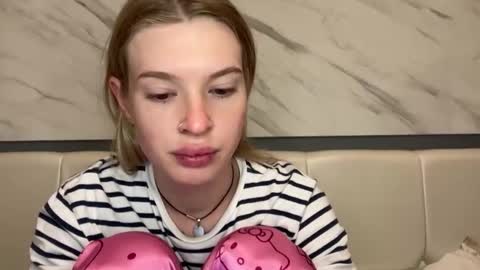 Lina online show from 10, 2, 2026