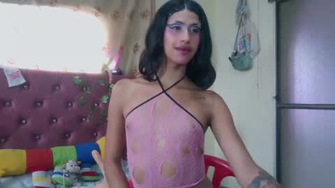 Snapshot of putiputisexo chatting on 19, 7, 2026 putinaicolls online show from 19, 7, 2026
