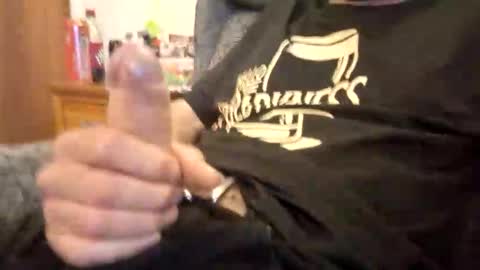 Snapshot of putsitin chatting on 11, 10, 2025 putsitin online show from 11, 10, 2025