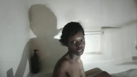 pwussykhat online show from 5, 3, 2026