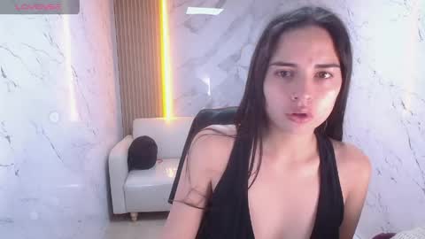 Qetsyah online show from 25, 5, 2026