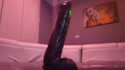 Snapshot of qmaspues69 chatting on 26, 12, 2024 Mistress online show from 26, 12, 2024