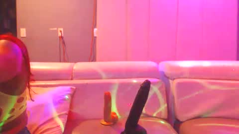Snapshot of qmaspues69 chatting on 19, 1, 2025 Mistress online show from 19, 1, 2025