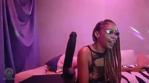 Snapshot of qmaspues69 chatting on 8, 2, 2025 Mistress online show from 8, 2, 2025