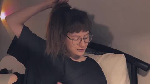    online show from 13, 12, 2024