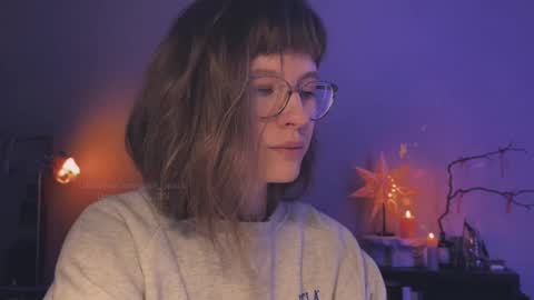    online show from 30, 12, 2024