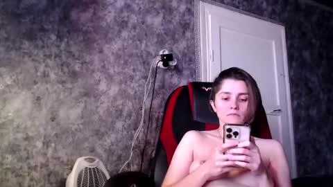 Lola online show from 5, 11, 2025