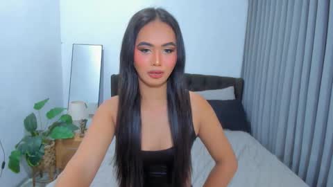 Snapshot of queen_bitch_avery chatting on 30, 9, 2025 AVERY online show from 30, 9, 2025