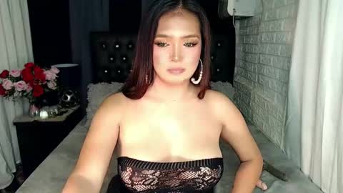 Snapshot of queen_cummer chatting on 2, 12, 2024 Yeng online show from 2, 12, 2024