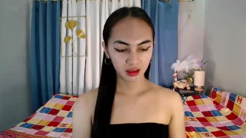 Snapshot of queen_danaya chatting on 7, 6, 2026 queen_danaya online show from 7, 6, 2026