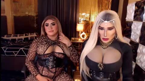 Snapshot of queen_horsecock chatting on 22, 5, 2026 queen_horsecock online show from 22, 5, 2026