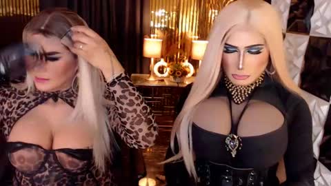 Snapshot of queen_horsecock chatting on 24, 5, 2026 queen_horsecock online show from 24, 5, 2026