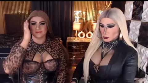 Snapshot of queen_horsecock chatting on 20, 6, 2026 queen_horsecock online show from 20, 6, 2026