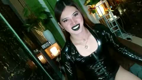 Kendal  online here from 6am-3pm philippine time online show from 24, 10, 2025