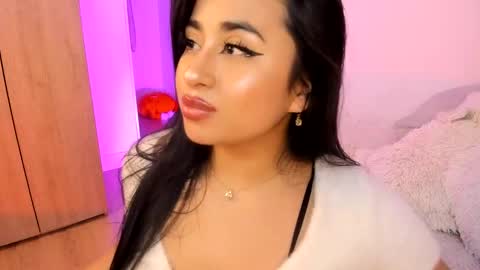 Snapshot of queen_liana chatting on 7, 12, 2024 Liana online show from 7, 12, 2024