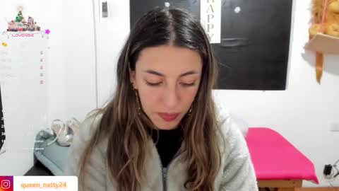 queen_natttyy online show from 12, 1, 2025