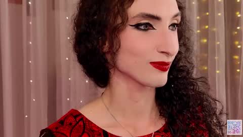 Snapshot of queen_of_tease chatting on 29, 9, 2025 queen_of_tease online show from 29, 9, 2025