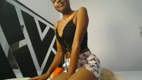 Snapshot of queen_sashavixen chatting on 17, 4, 2026 queen_sashavixen online show from 17, 4, 2026