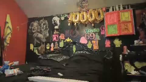 Snapshot of queen_splashh_420 chatting on 10, 7, 2026 Queen Splashh420 online show from 10, 7, 2026