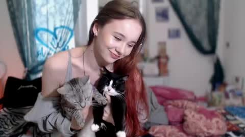 Snapshot of queen_x_joker chatting on 2, 6, 2026 queen_x_joker online show from 2, 6, 2026