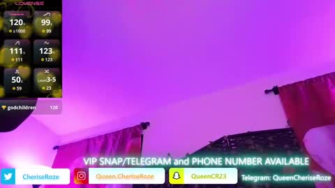 Snapshot of queencroze chatting on 8, 3, 2025 Queen Cherise Roze online show from 8, 3, 2025